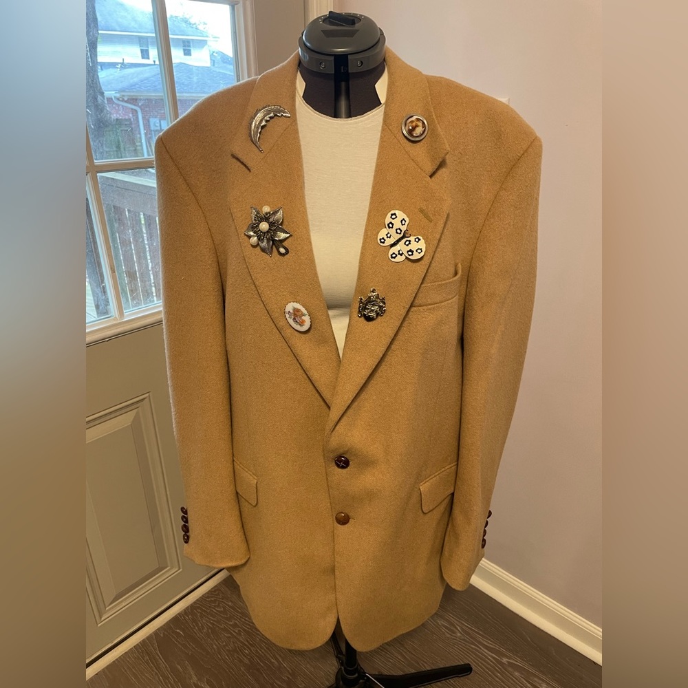 Tan oversized brooch blazer